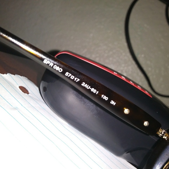 Prada sun glasses spr 080 2au6s1 - Picture 3 of 3