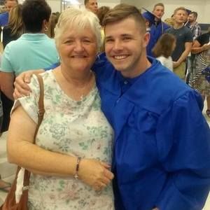 Meet your Posher, Debbie