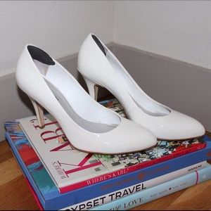 Gianni Bini White Patent Pump