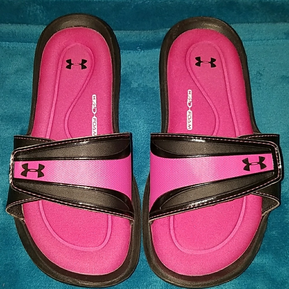 Under Armor slide