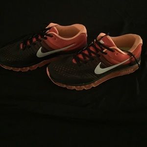 Nike Airmax Men's size 10 never worn!