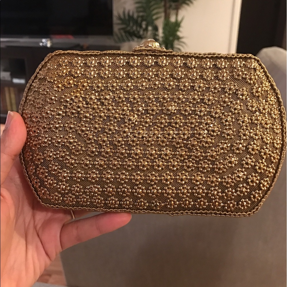**HOLIDAY SALE**Hand crafted metallic clutch - Picture 3 of 4