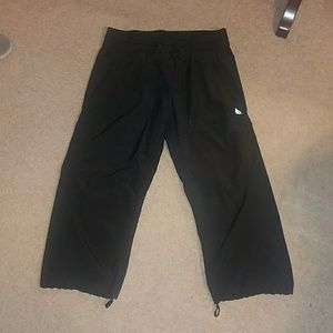 Capri workout pants