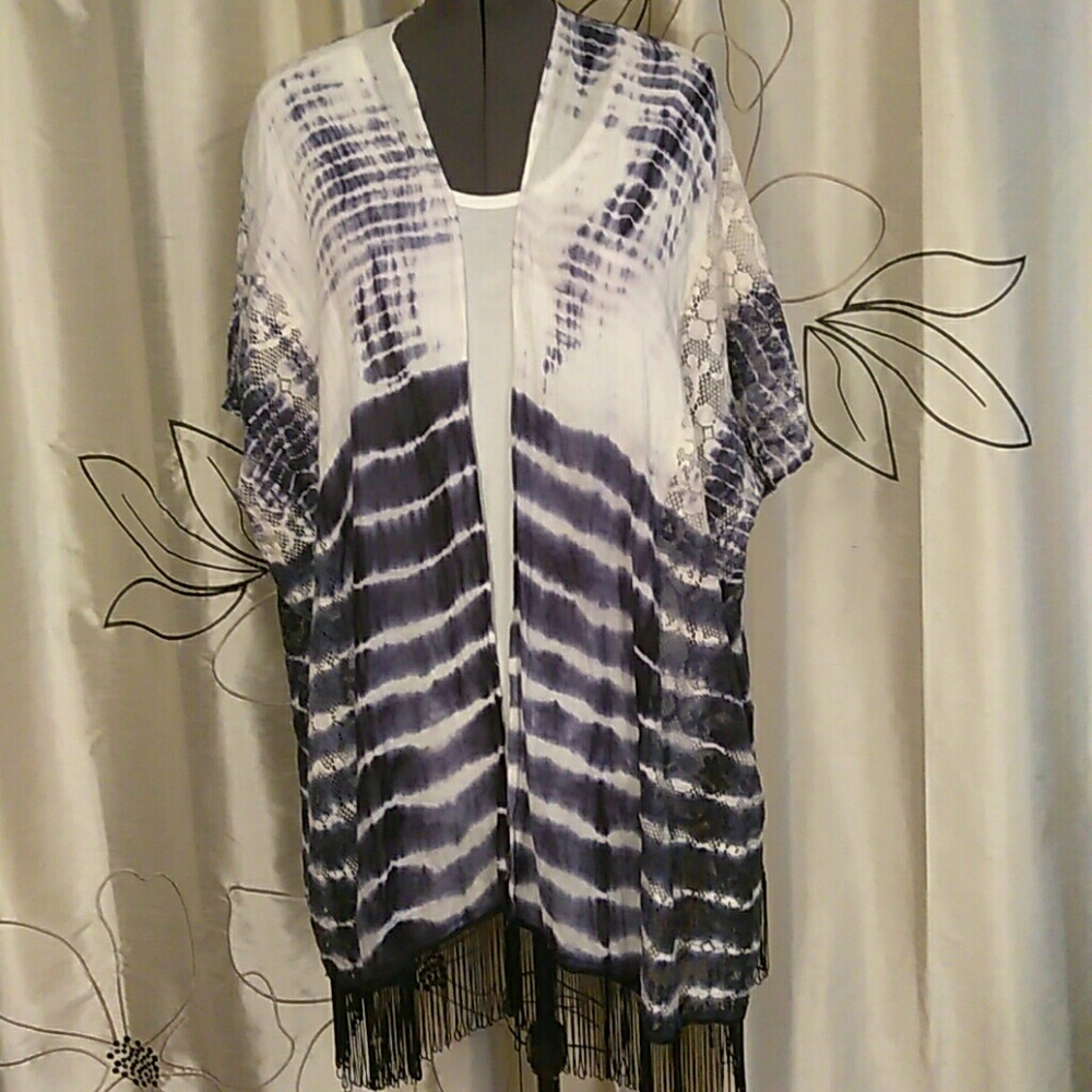 Plus size shrug