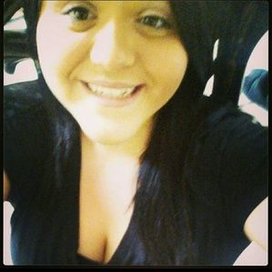 Meet your Posher, Michaela