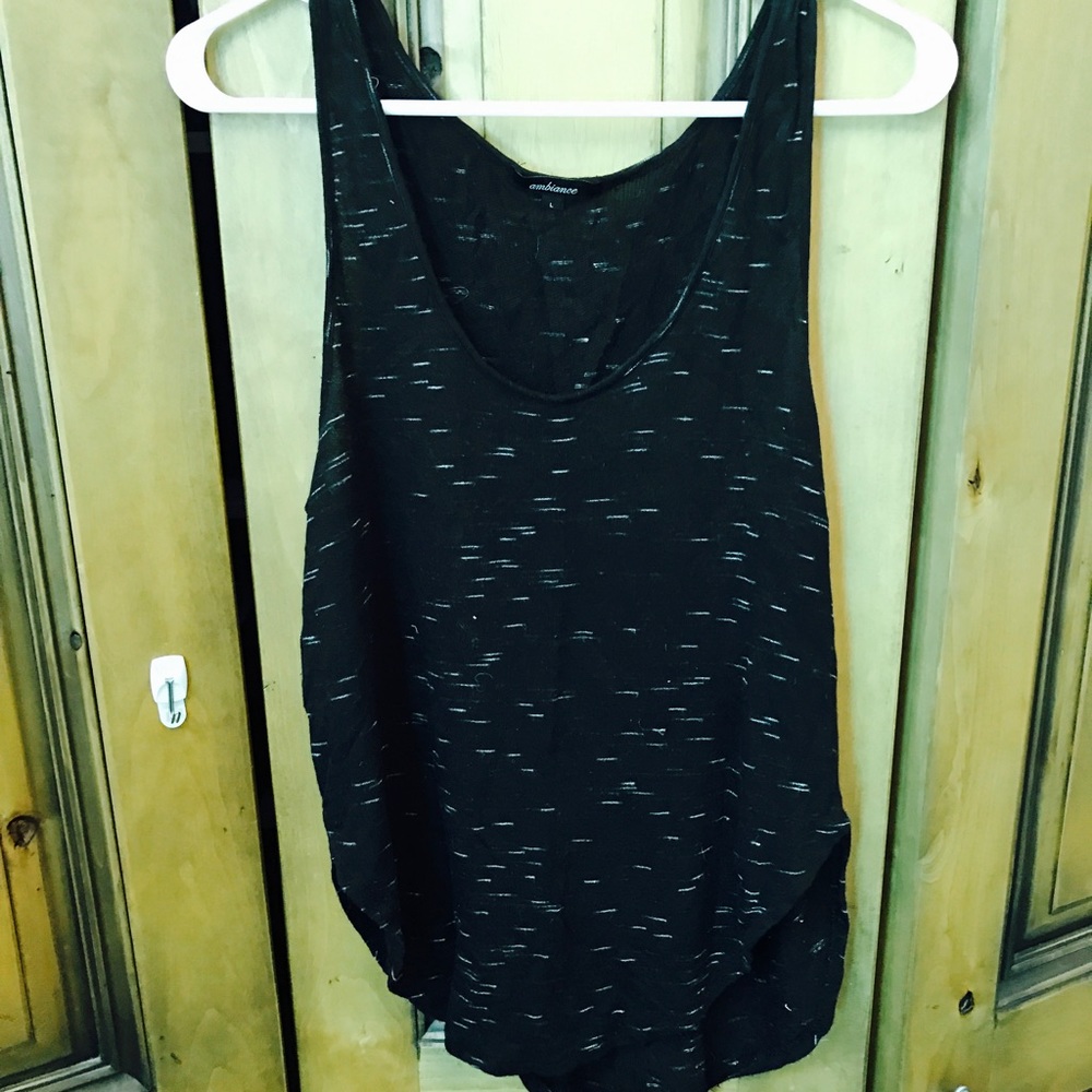 BLACK WATERFALL TANK
