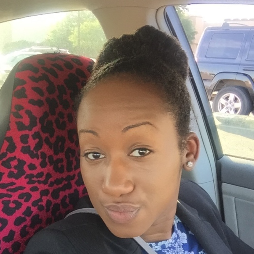 Meet your Posher, Linda