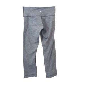 Lululemon Grey Wunder Under Crops