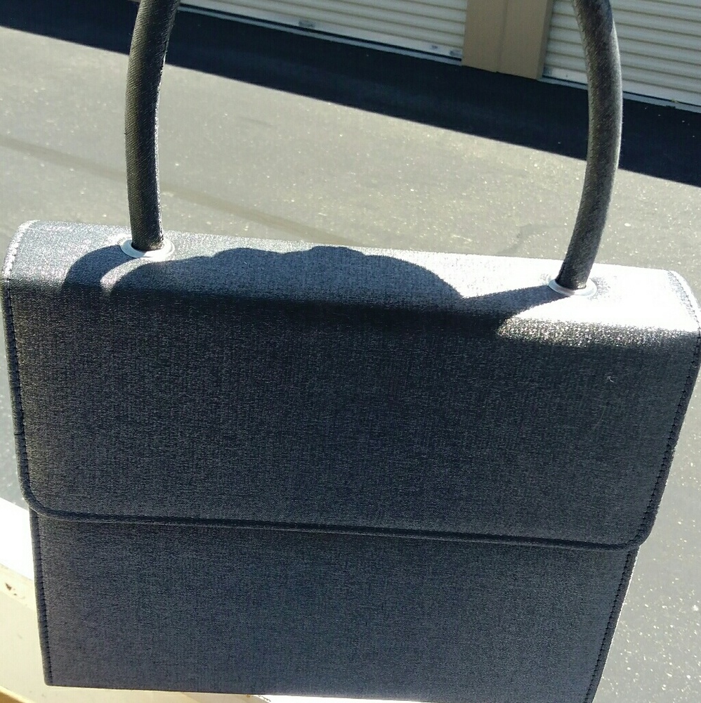 Women's handbag