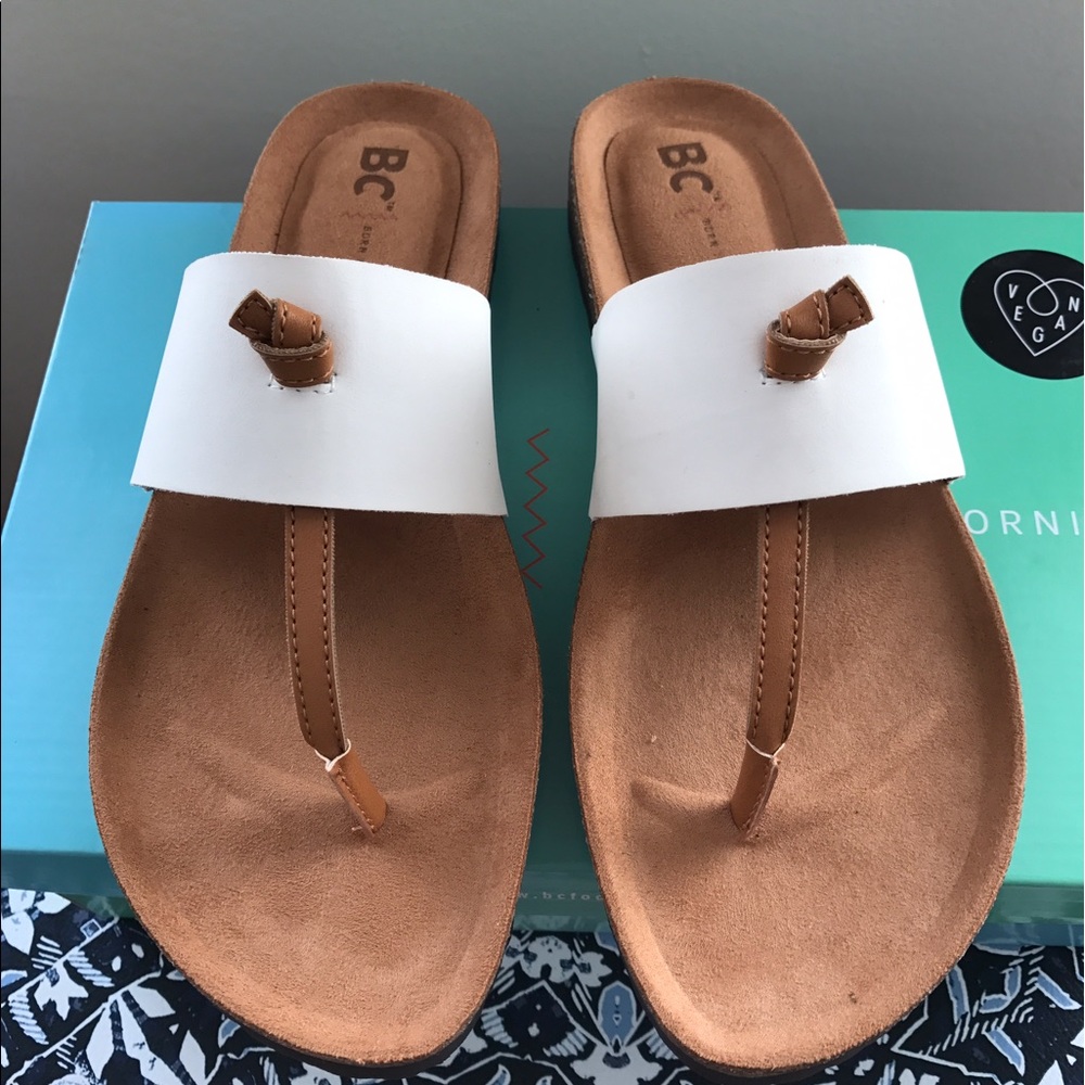BC | Footwear Lynx Thong Sandal. Vegan.