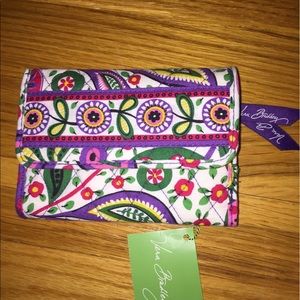 Vera Bradley wallet- BRAND NEW