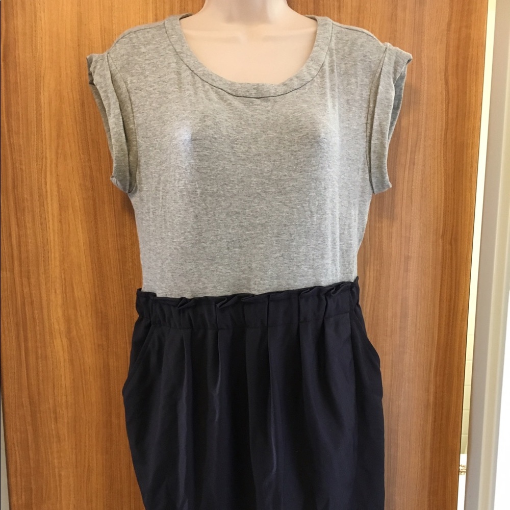 Grey on Navy short Zara dress