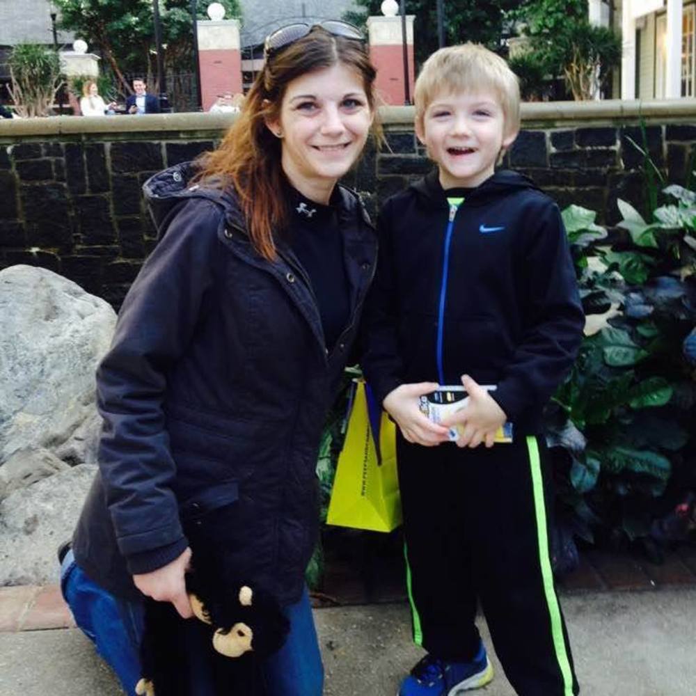 Meet your Posher, Danielle