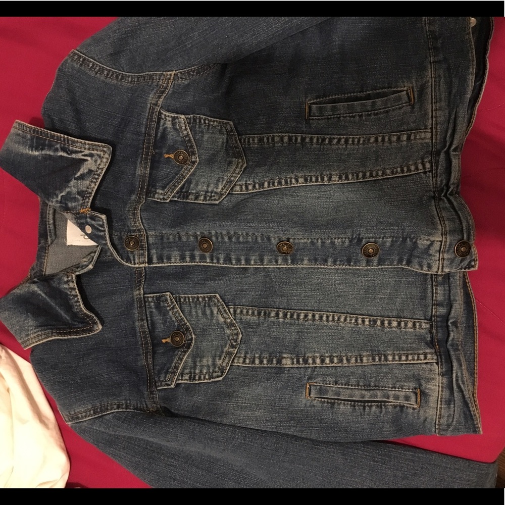 Cropped large jean jacket