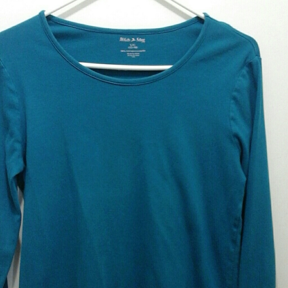 White Stag long sleeved tee