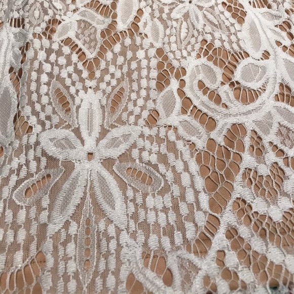 SALE - Picture 3 of 4