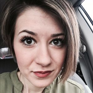 Meet your Posher, Joanna