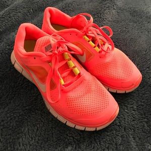 Nike Free Run 3: Hot Pink