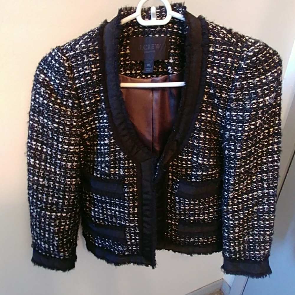Beautiful black tweed cropped jacket