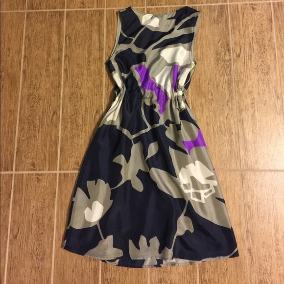 Floral theory dress - Picture 4 of 7