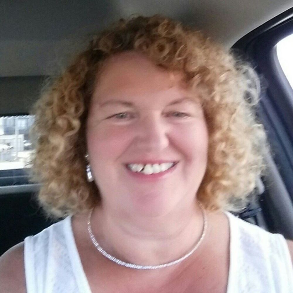 Meet your Posher, Linda