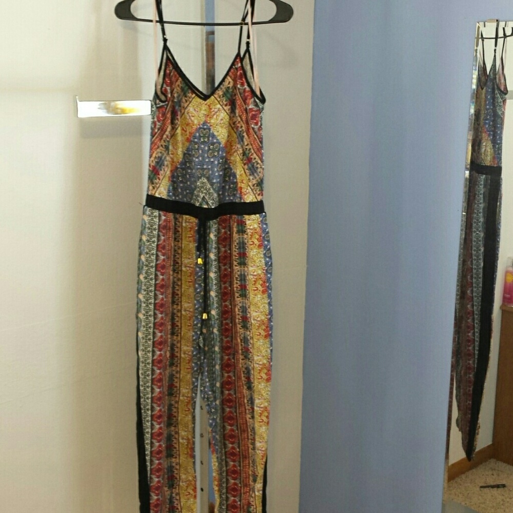 Forever 21 contemporary jumpsuit