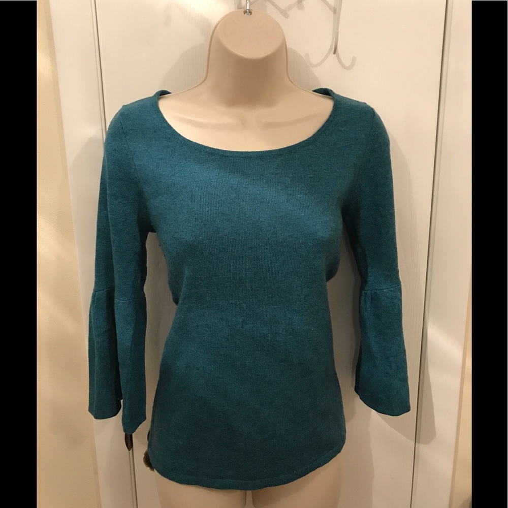 NWOT Green Sweater LOFT