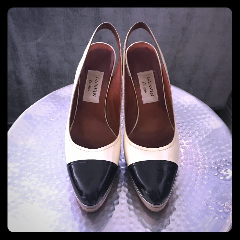 LANVIN Ivory & Black patent leather sling backs