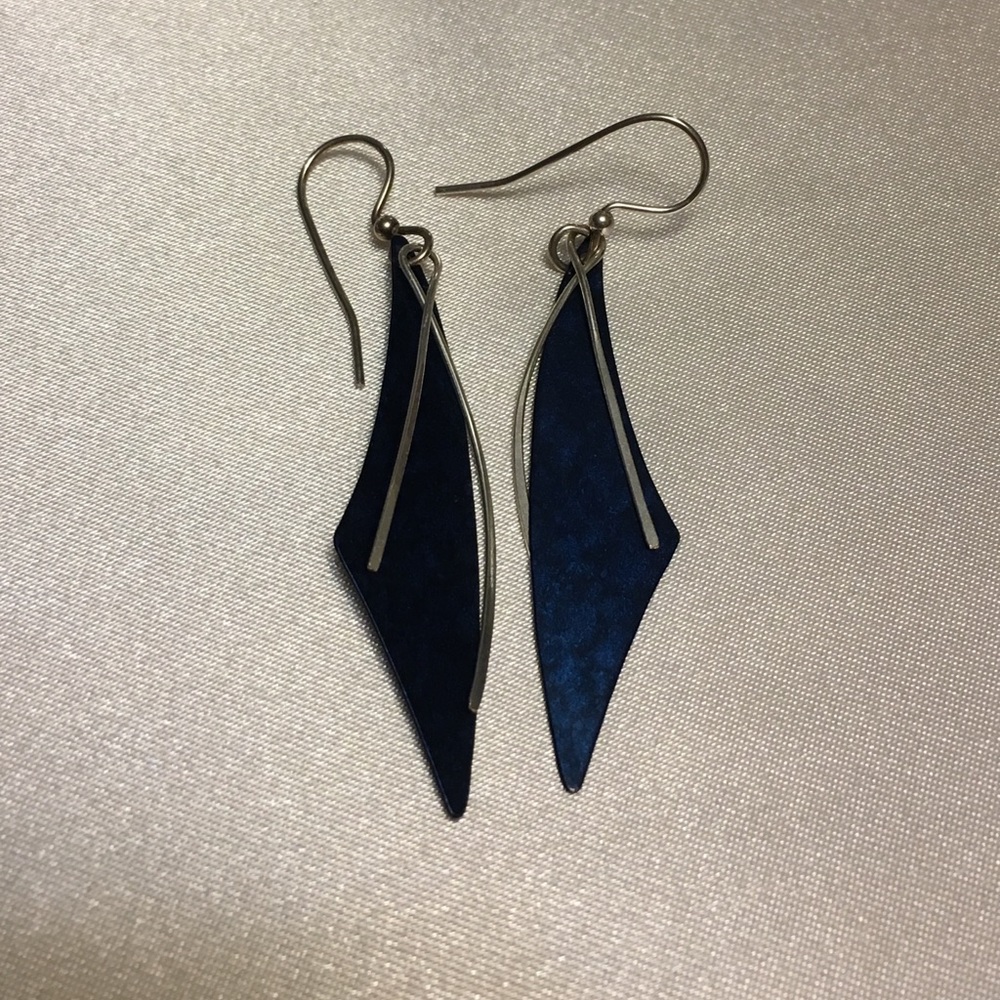 Feather Canyon earrings - Picture 3 of 4