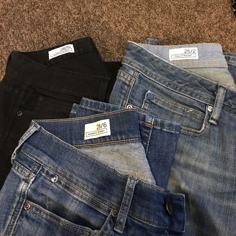 Trio of well loved GAP jeans!