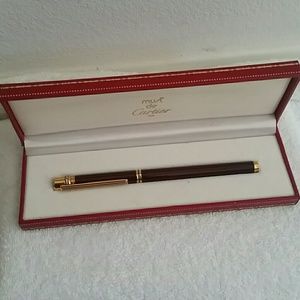 Authentic vintage Must de Cartier pen