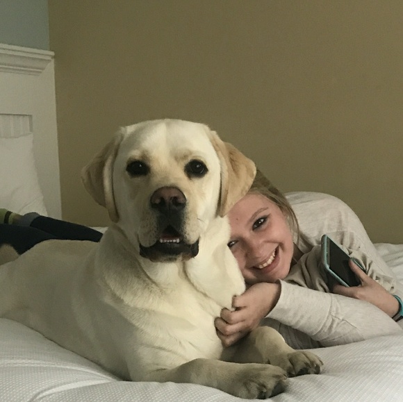 Meet your Posher, Erika - Picture 1 of 1