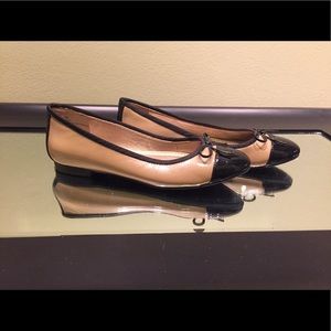 Me Too Ladies Shoes tan and black flats with bow