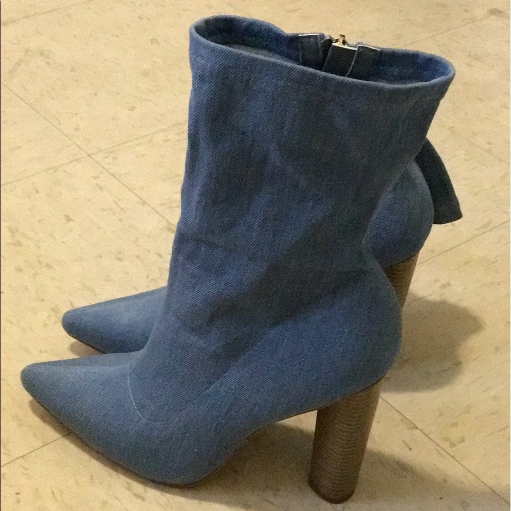 Women jean boot
