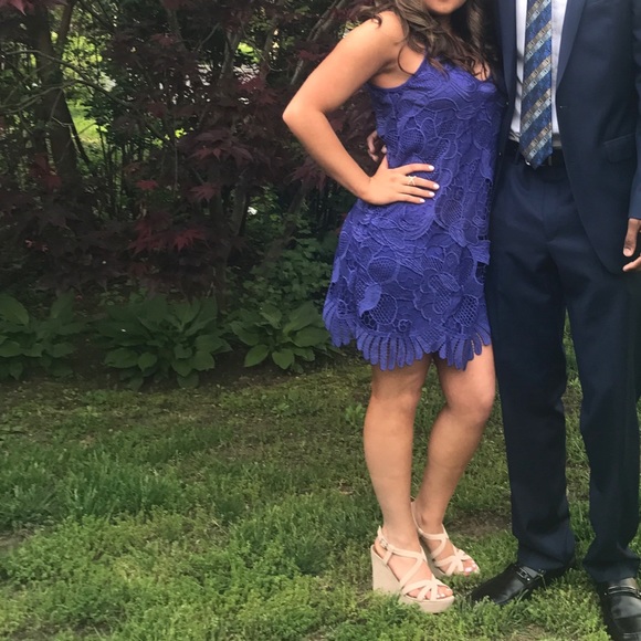 Beautiful blue dress... - Picture 1 of 2