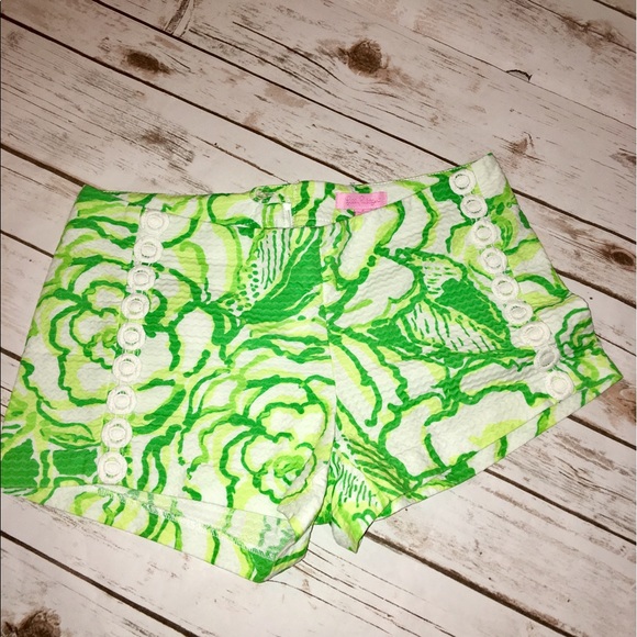 Lilly Pulitzer Liza Shorts Sz 2 - Picture 2 of 4