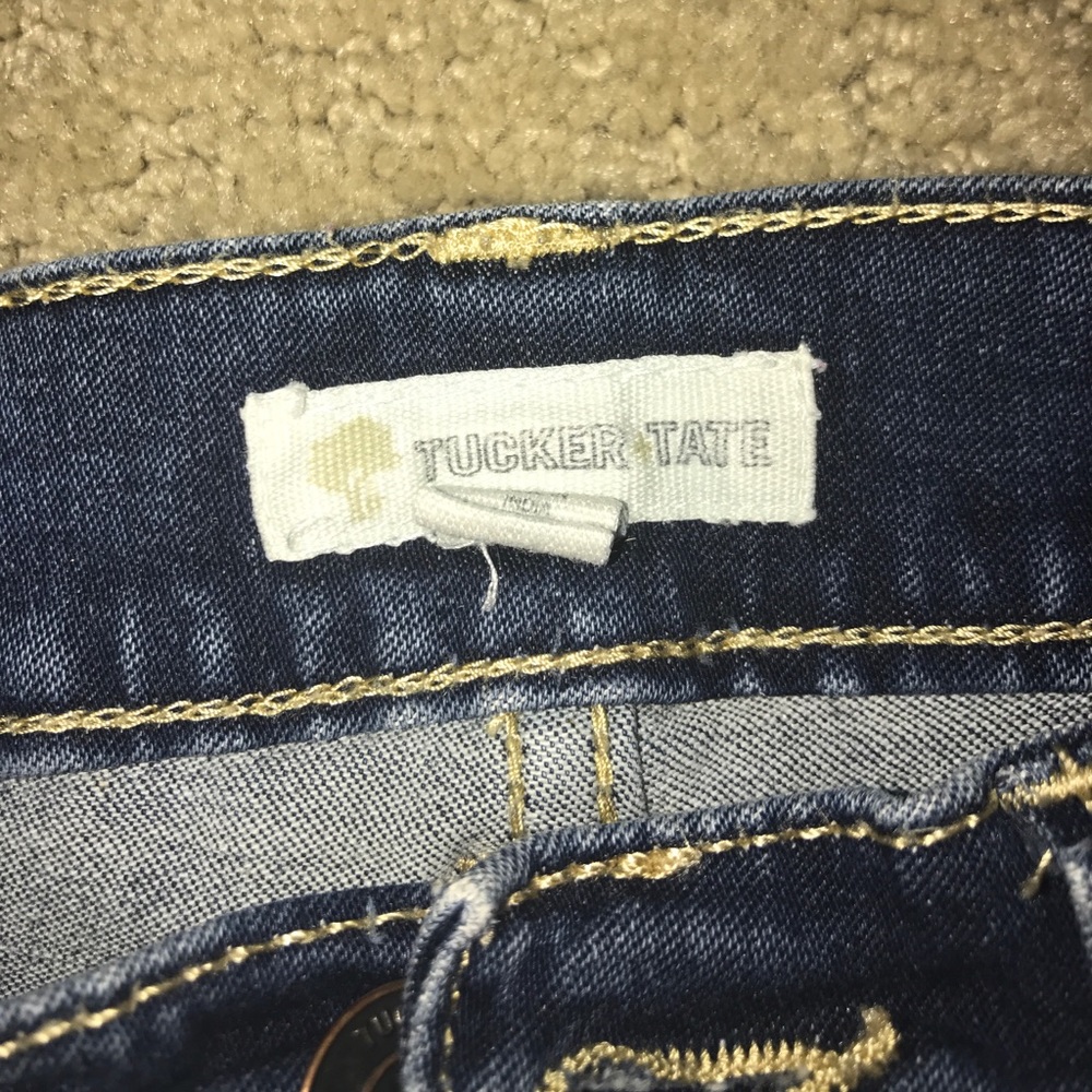 Jeans - Picture 2 of 4