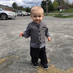 Meet your Posher, Casey