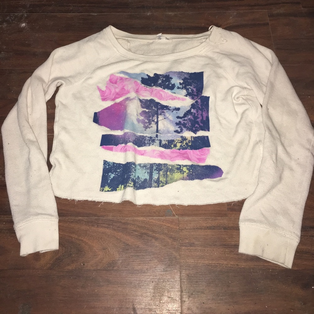 long sleeve crop top
