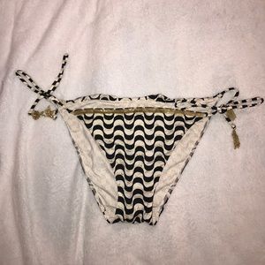 Victoria's Secret string bikini bottom