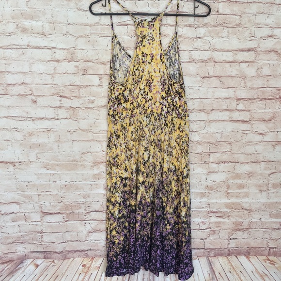 • Gap • Sleeveless Halter Floral Ombré Dress - Picture 4 of 6