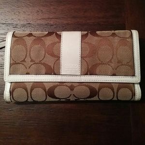 Coach wallet