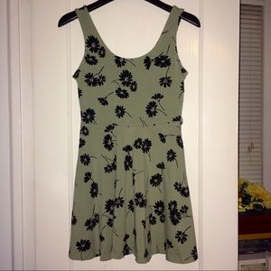 Forever 21 floral Dress