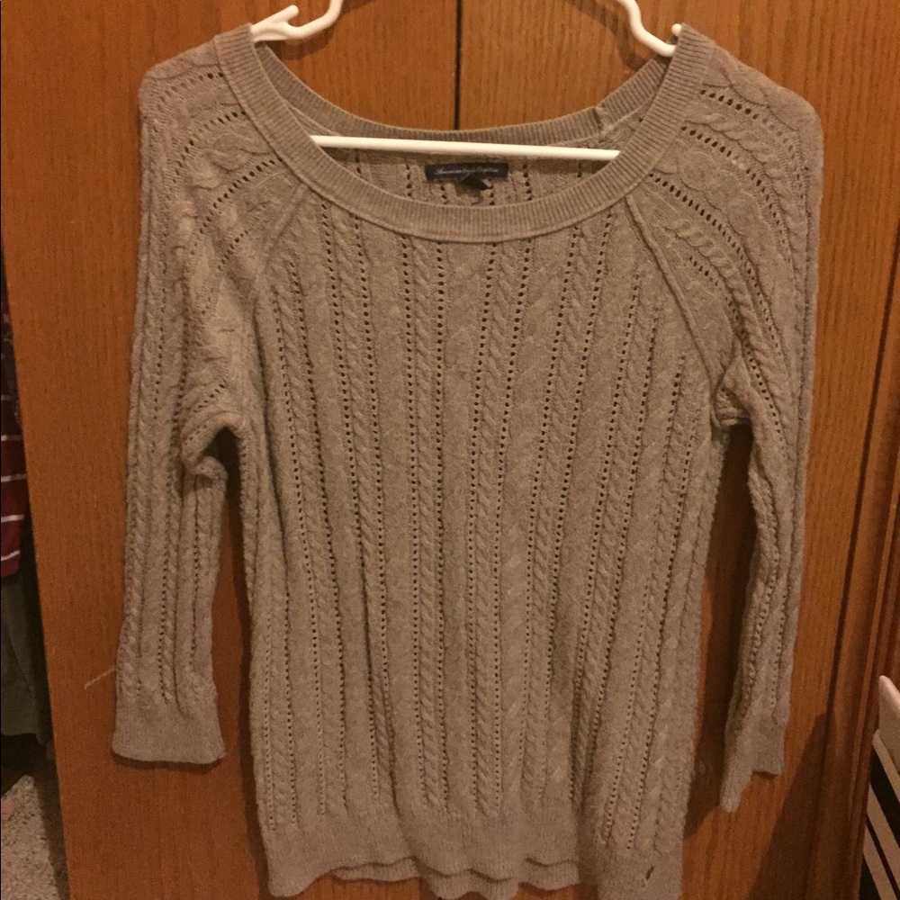 American eagle sweater