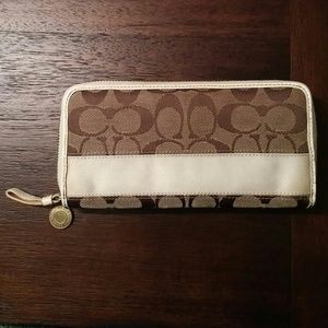 Coach zipper wallet