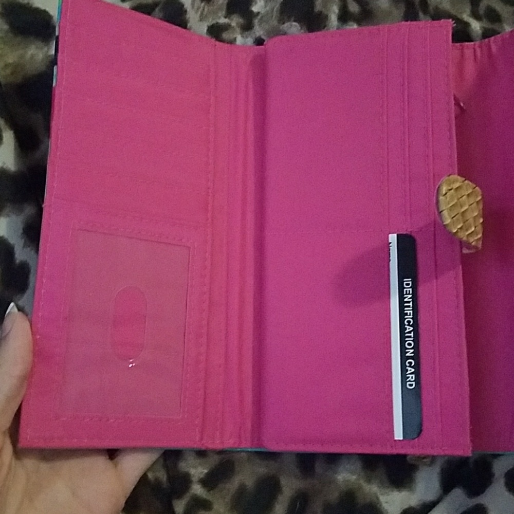 Wallet - Picture 4 of 4