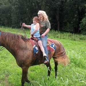 Meet your Posher, Joyce