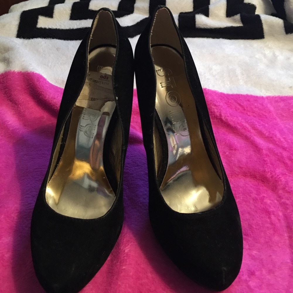 Black heels 👠
