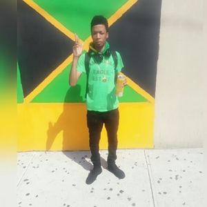 Meet your Posher, Dandre