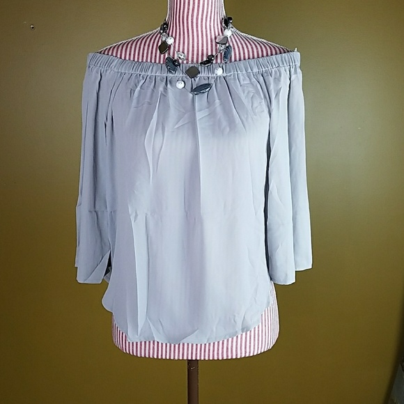 Gray Off the Shoulder Bow Blouse - Picture 2 of 3